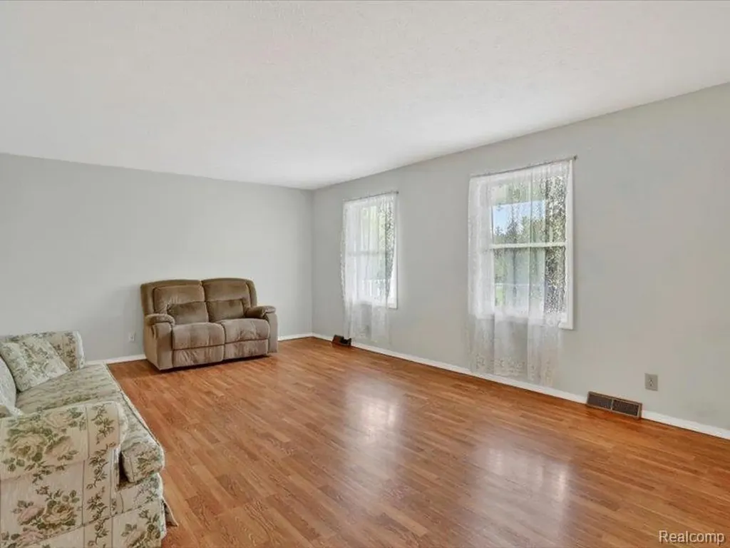 5081 Vines Road Marion Township MI 48843