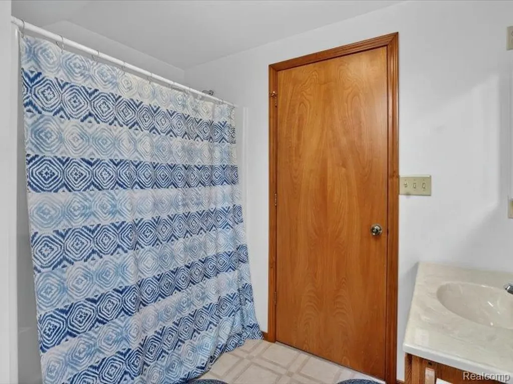 5081 Vines Road Marion Township MI 48843