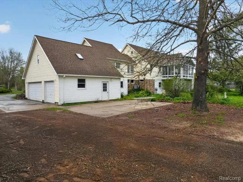 5081 Vines Road Marion Township MI 48843