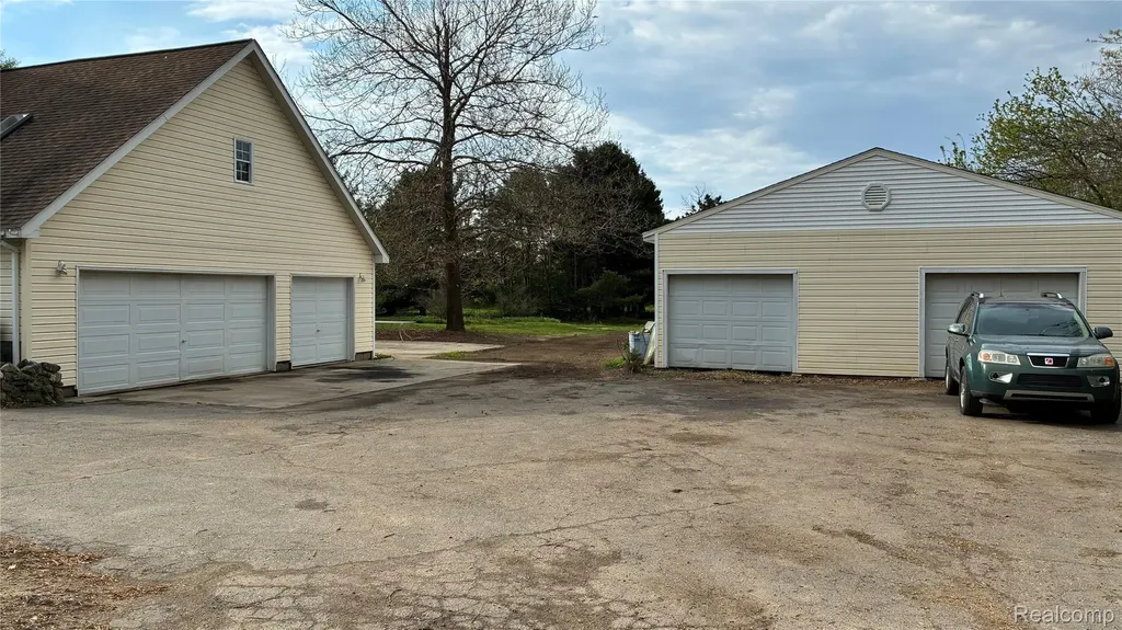 5081 Vines Road Marion Township MI 48843