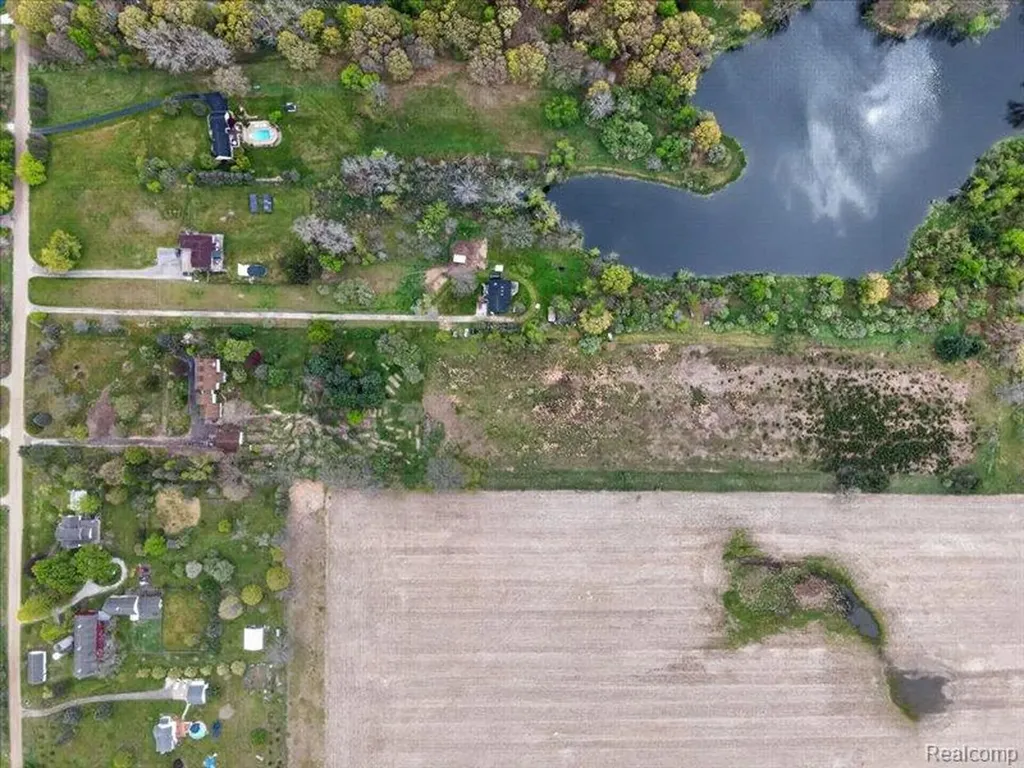 5081 Vines Road Marion Township MI 48843
