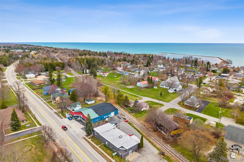108 N Us Highway 23 Harrisville City MI 48740