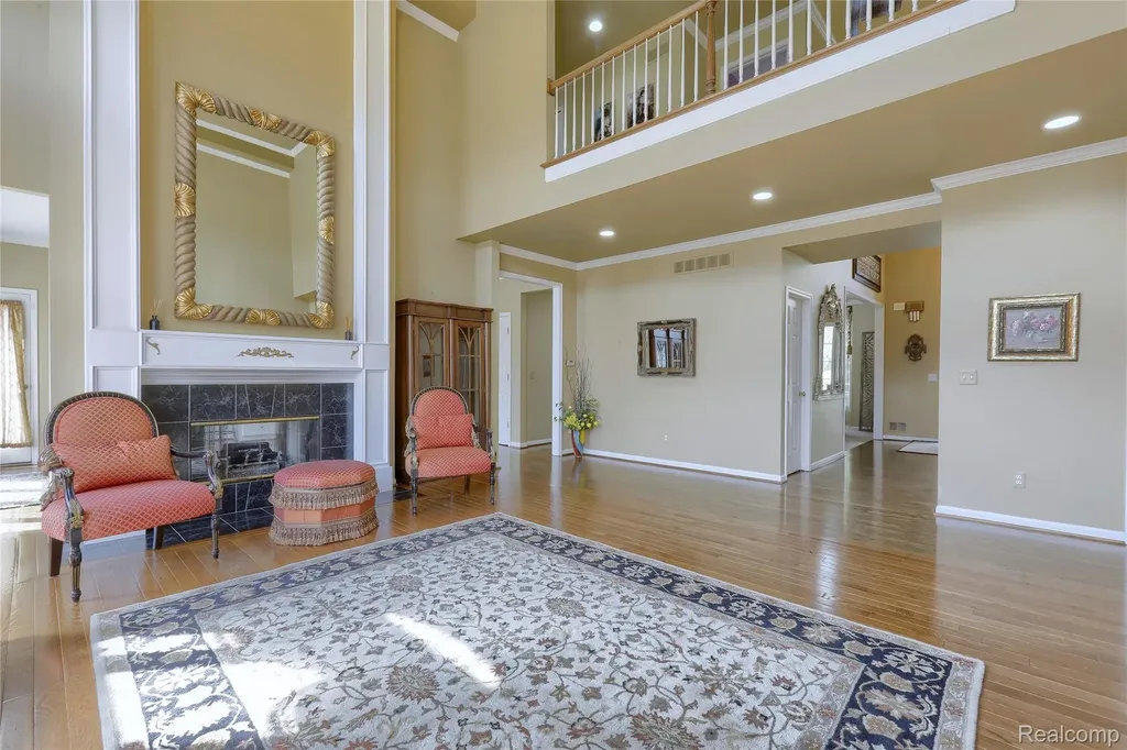 2007 Mapleridge Road Rochester Hills City MI 48309