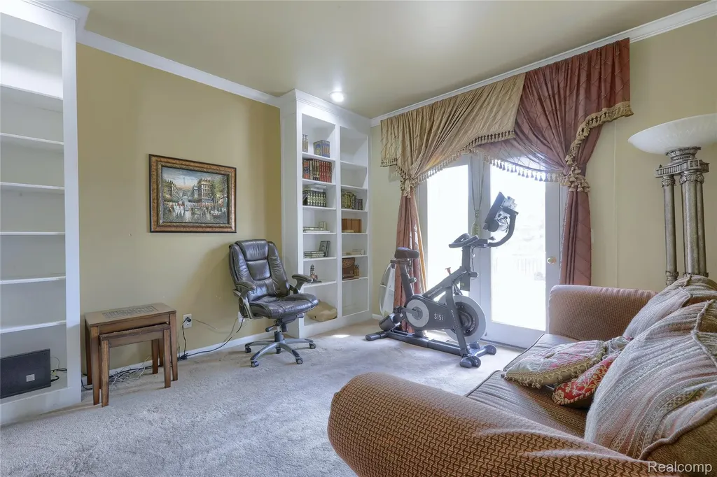 2007 Mapleridge Road Rochester Hills City MI 48309