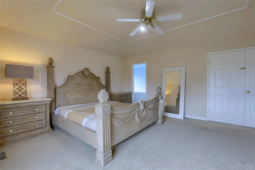 2007 Mapleridge Road Rochester Hills City MI 48309