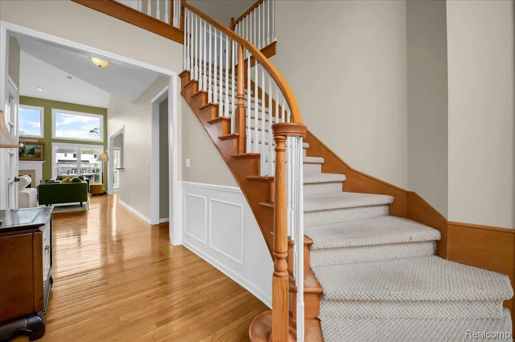 3881 High Grove Way Orion Charter Township MI 48360