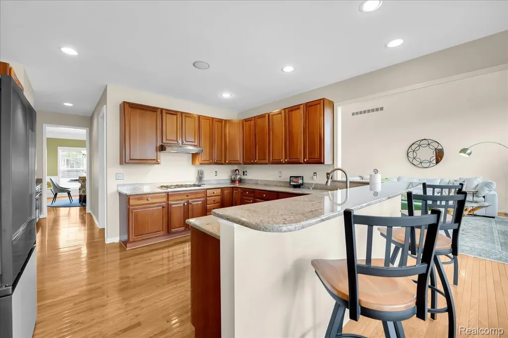 3881 High Grove Way Orion Charter Township MI 48360