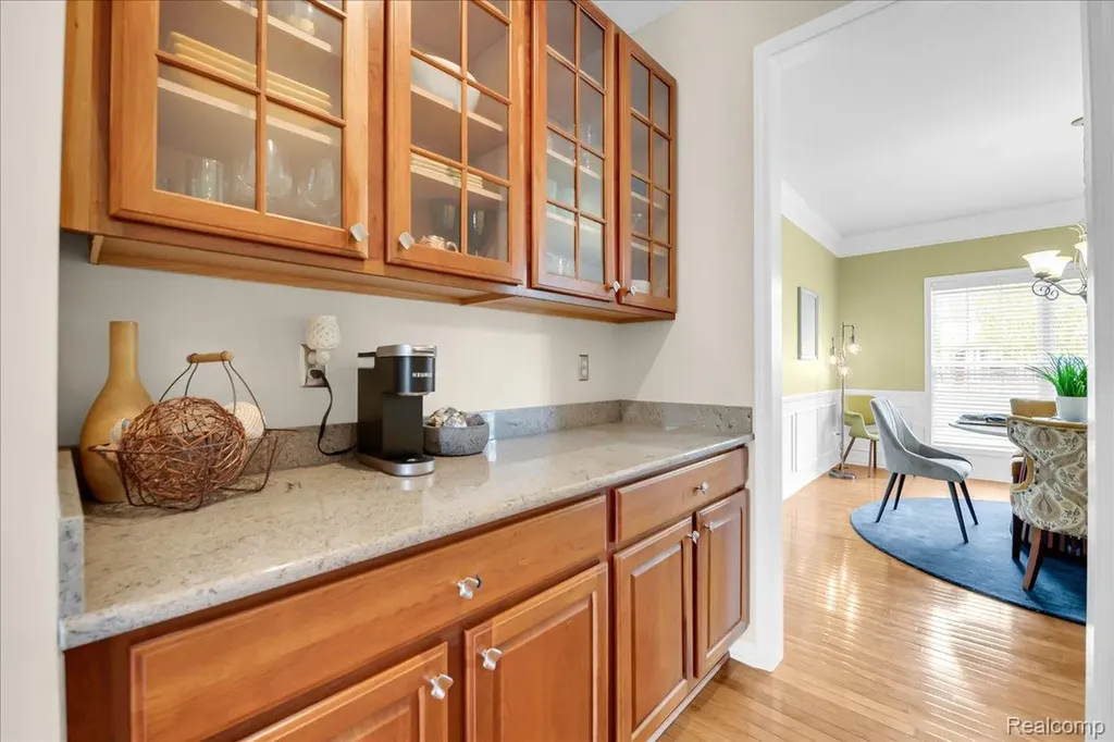3881 High Grove Way Orion Charter Township MI 48360