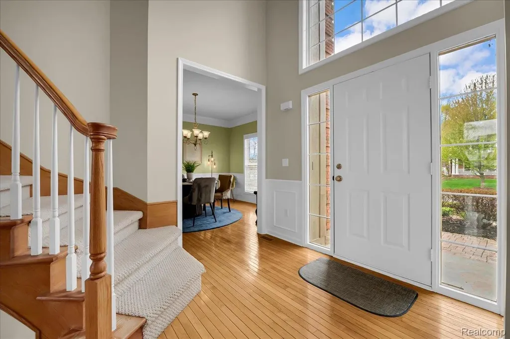 3881 High Grove Way Orion Charter Township MI 48360