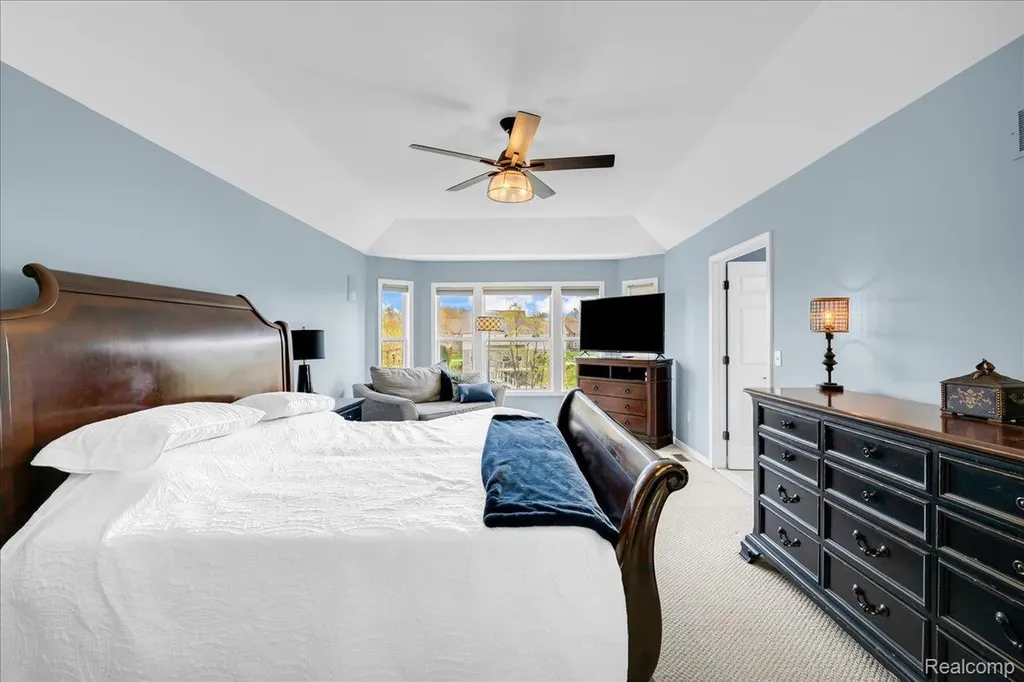 3881 High Grove Way Orion Charter Township MI 48360