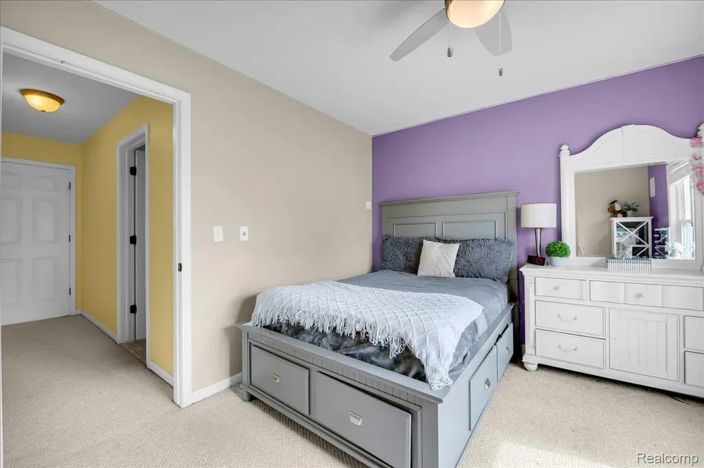 3881 High Grove Way Orion Charter Township MI 48360