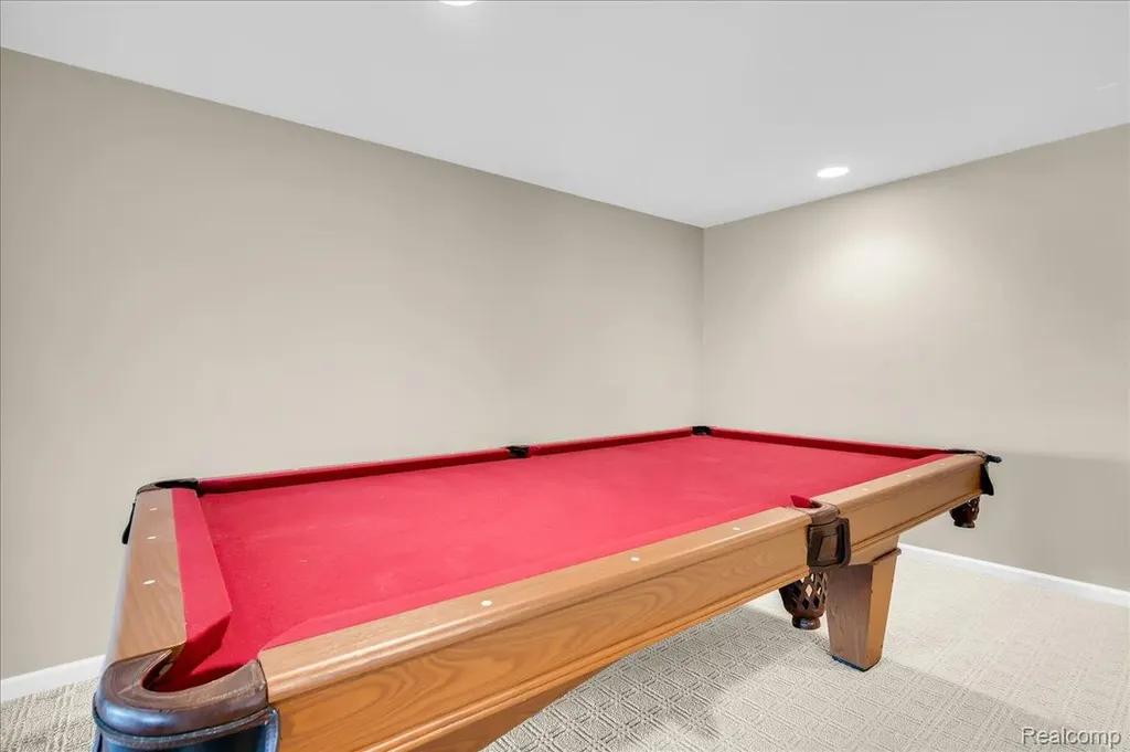 3881 High Grove Way Orion Charter Township MI 48360