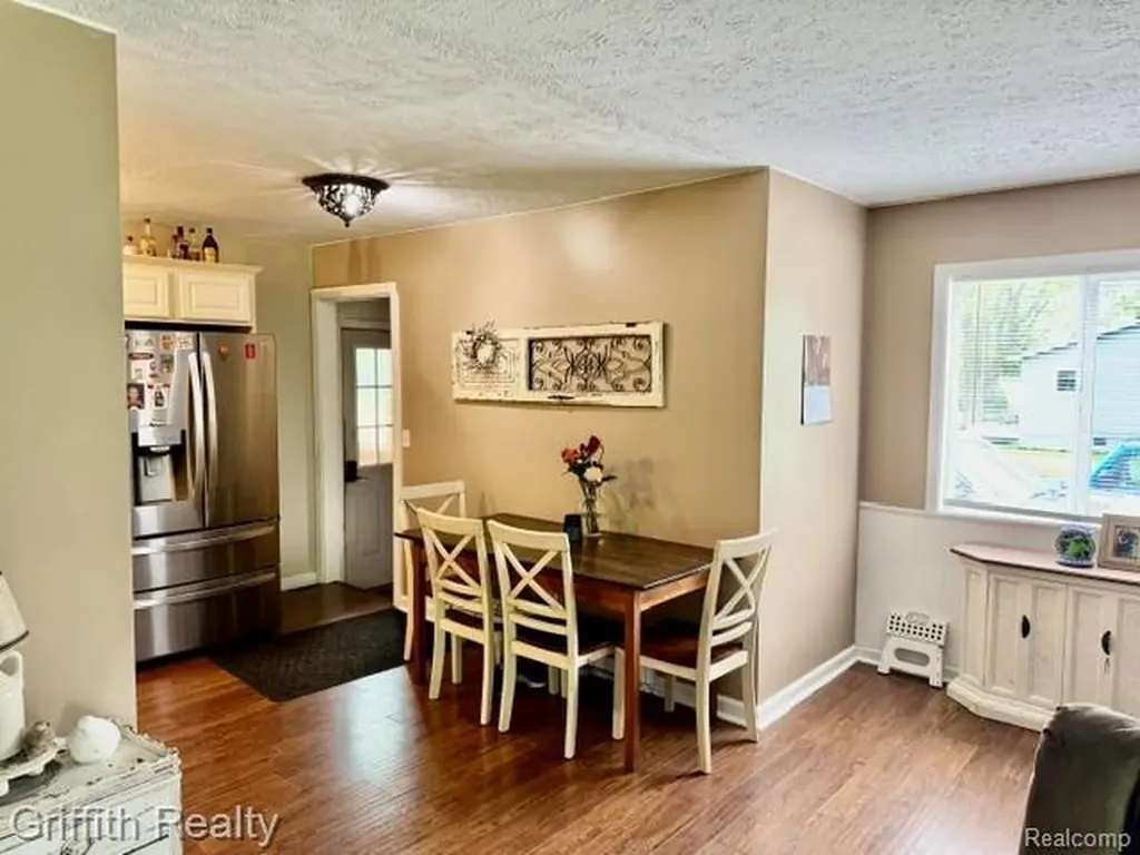 3148 Hogback Road Handy Township MI 48836