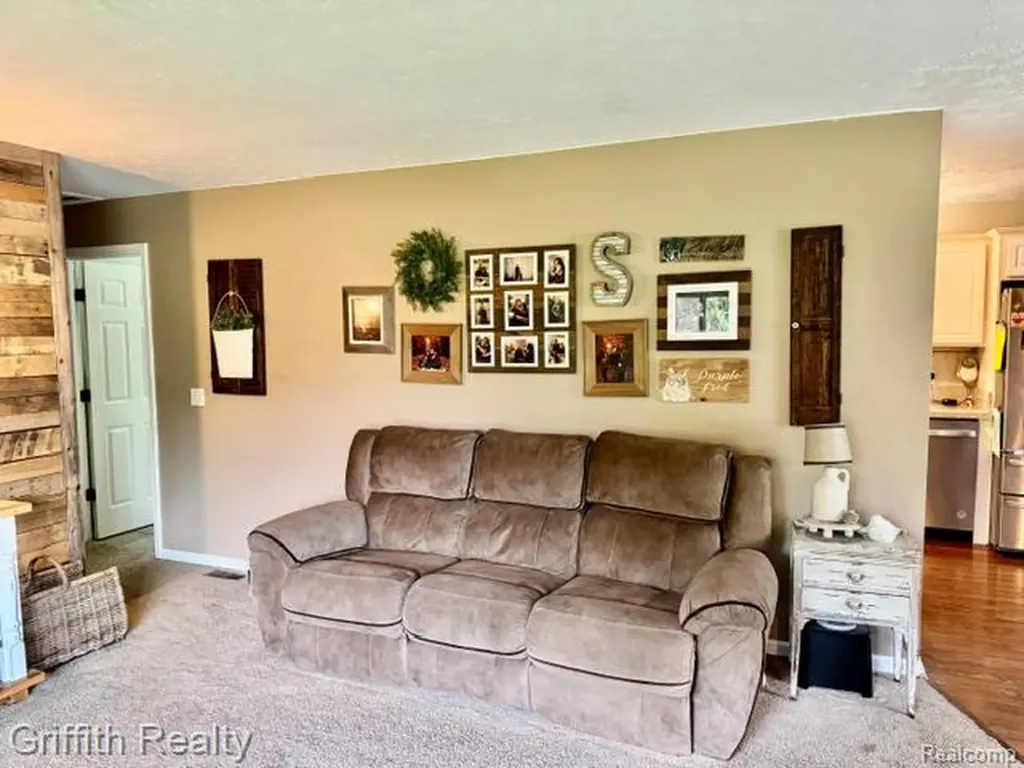 3148 Hogback Road Handy Township MI 48836