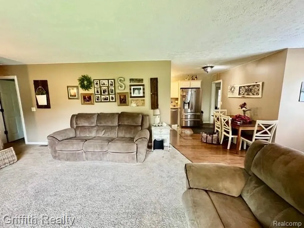 3148 Hogback Road Handy Township MI 48836