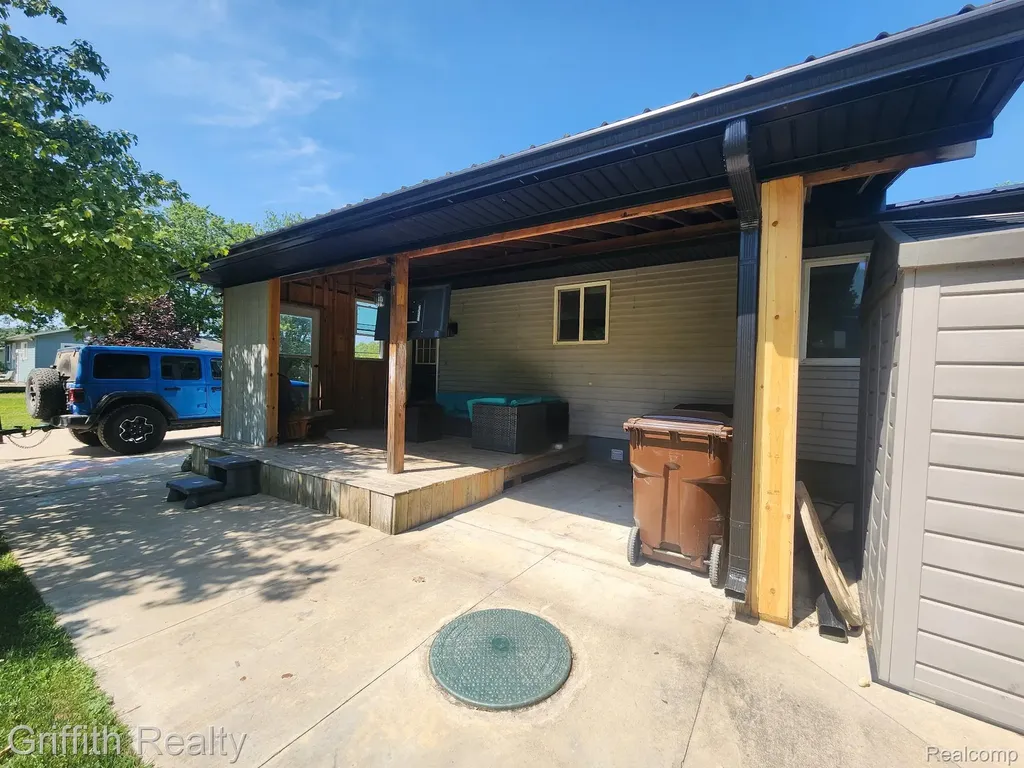 3148 Hogback Road Handy Township MI 48836