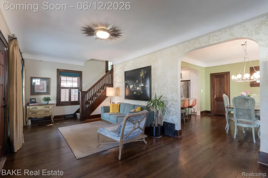 675 W Hazelhurst Street Ferndale City MI 48220