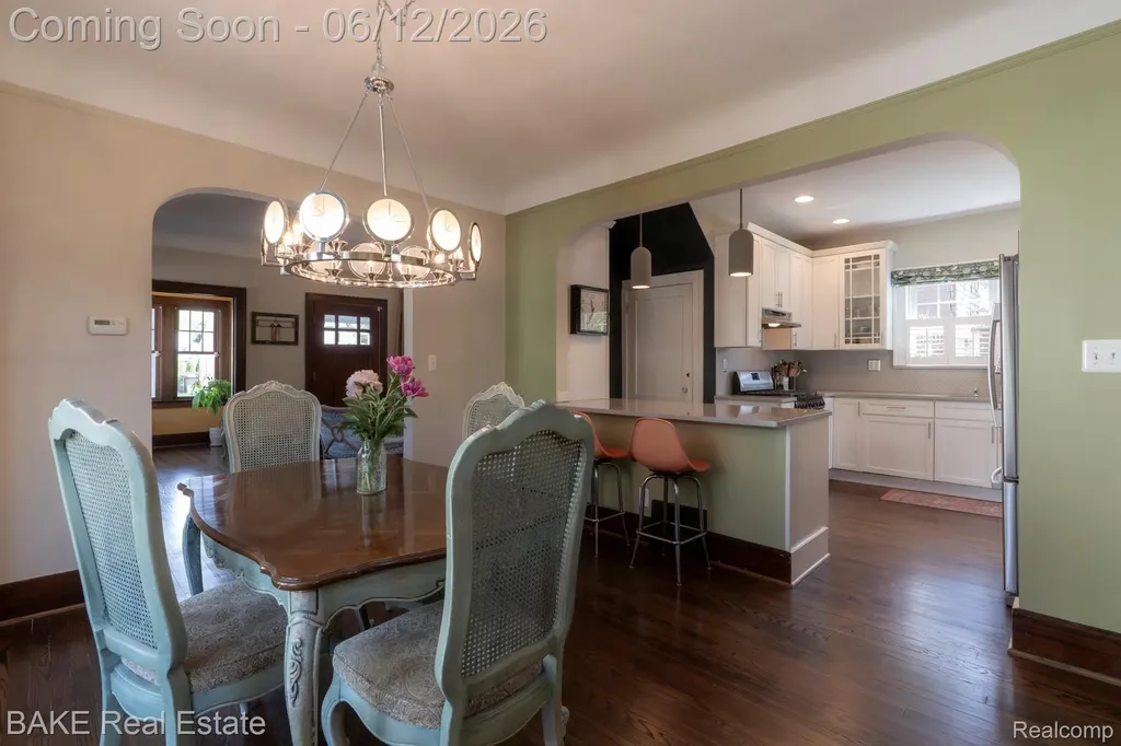 675 W Hazelhurst Street Ferndale City MI 48220