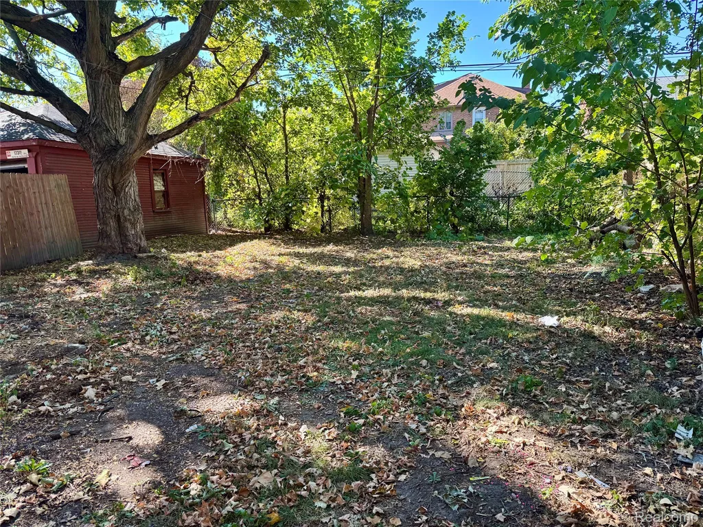 17321 Santa Rosa Drive Detroit City MI 48221