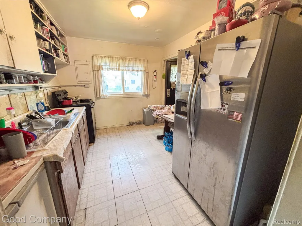 31788 Arenac Court Westland City MI 48186