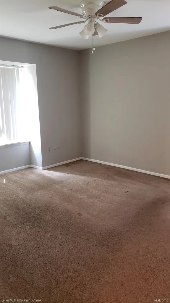 5872 Vassar West Bloomfield Charter Township MI 48322