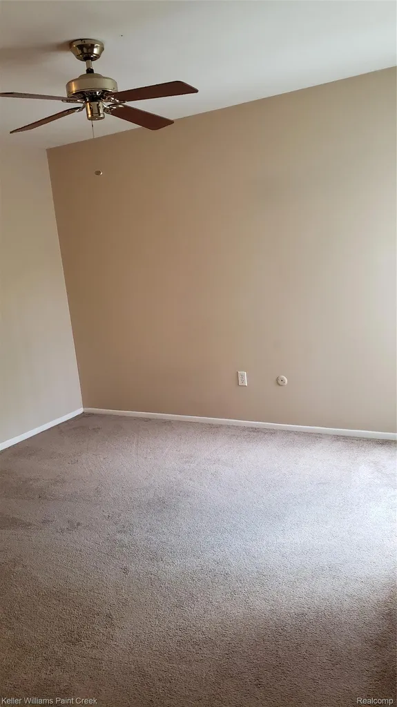 5872 Vassar West Bloomfield Charter Township MI 48322
