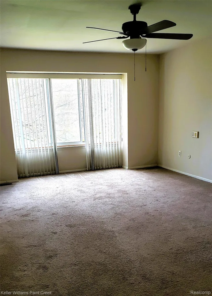 5872 Vassar West Bloomfield Charter Township MI 48322
