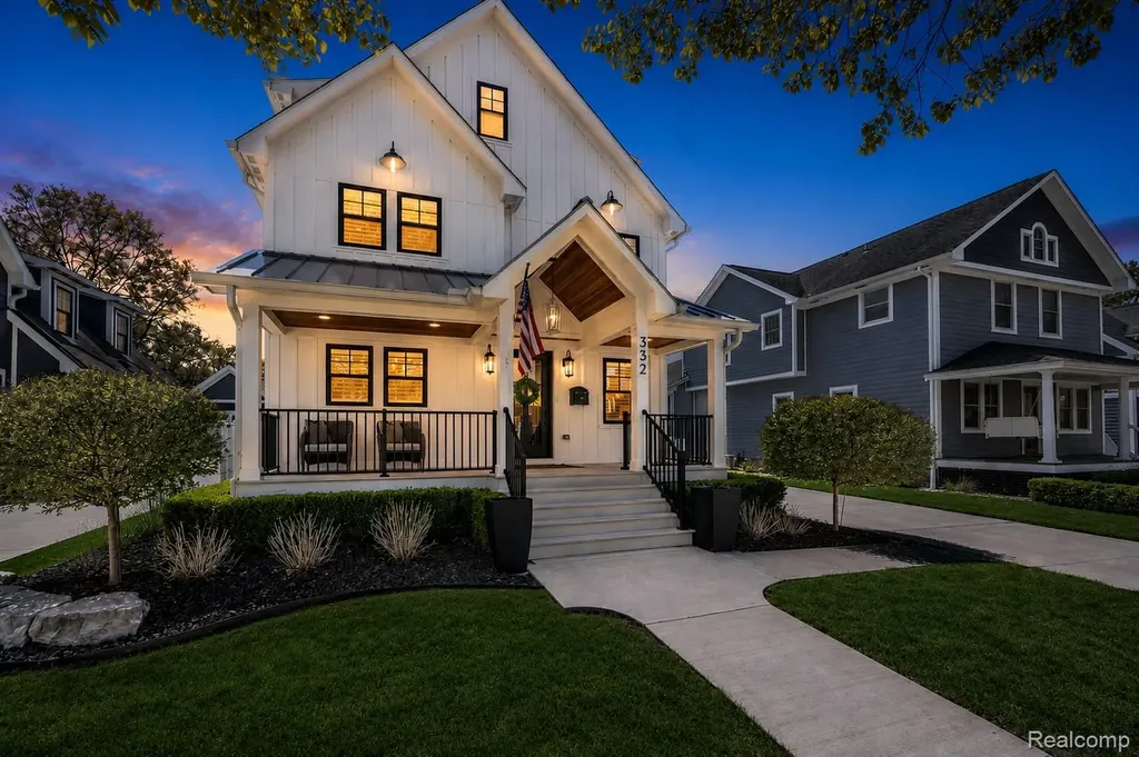 332 Highland Avenue Rochester City MI 48307