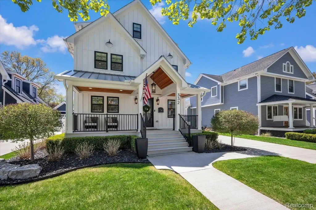 332 Highland Avenue Rochester City MI 48307
