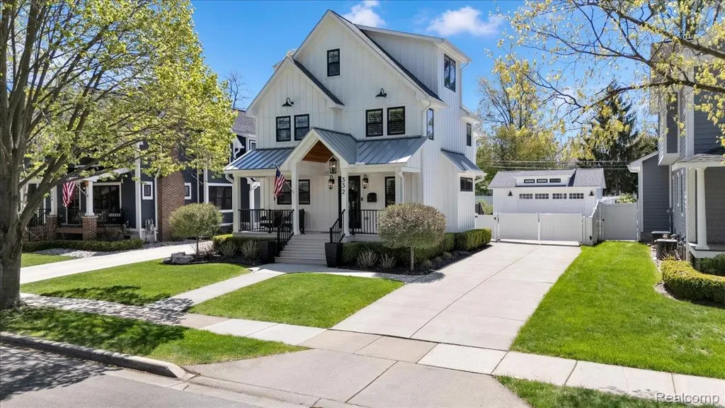 332 Highland Avenue Rochester City MI 48307