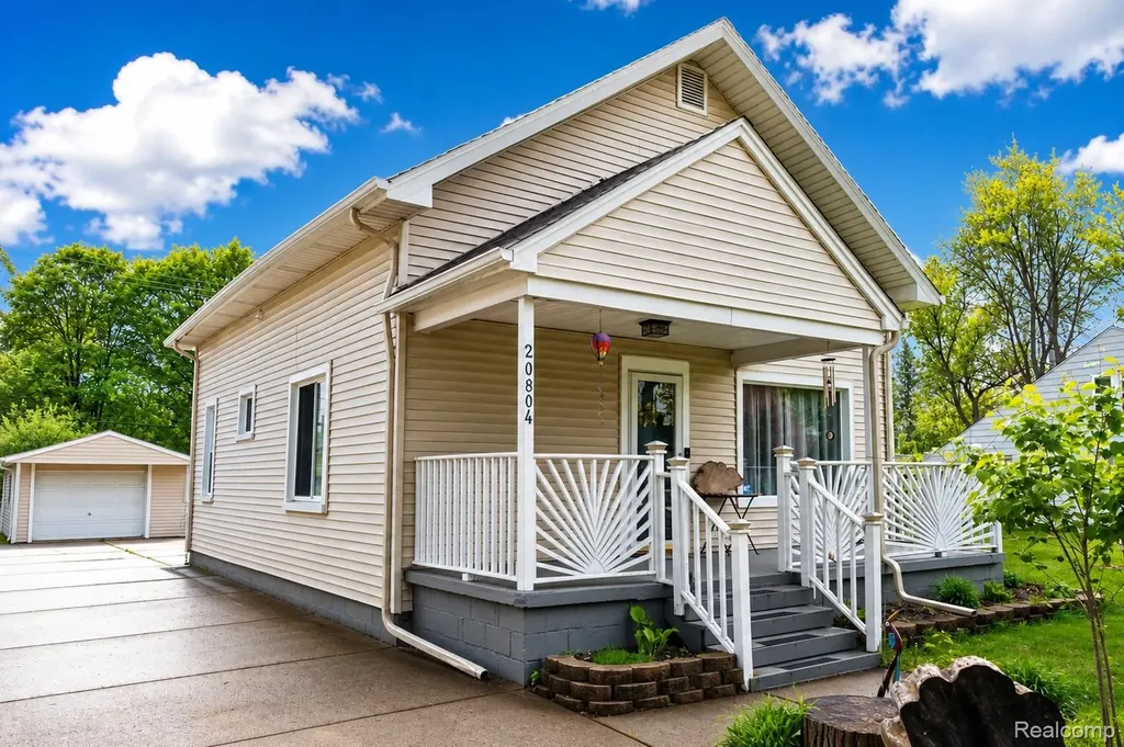 20804 Rensselaer Street Farmington Hills City MI 48336