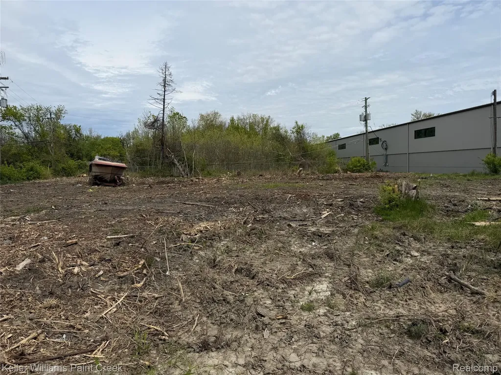 22477 15 Mile Road Clinton Charter Township MI 48035