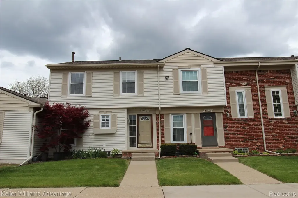 24667 Bashian Drive Novi City MI 48375