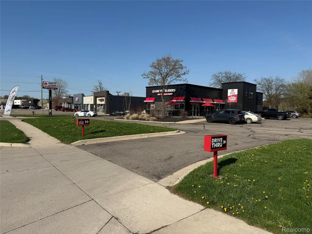 3464 Okemos Road Alaiedon Township MI 48864