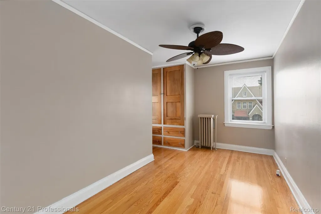 3322 Leslie Street Detroit City MI 48238