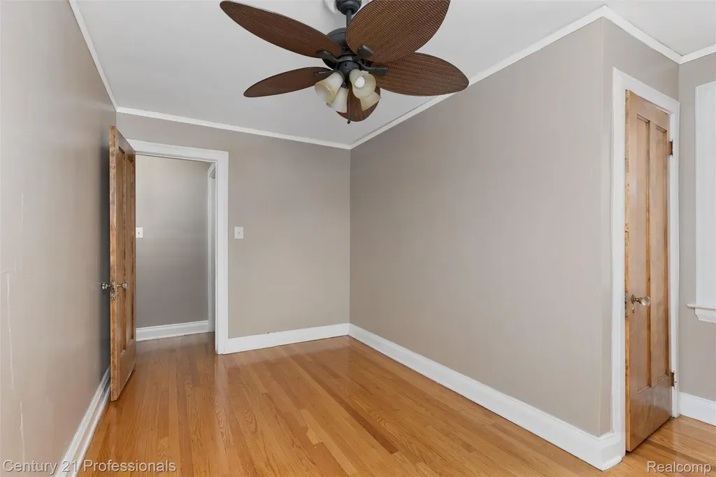 3322 Leslie Street Detroit City MI 48238