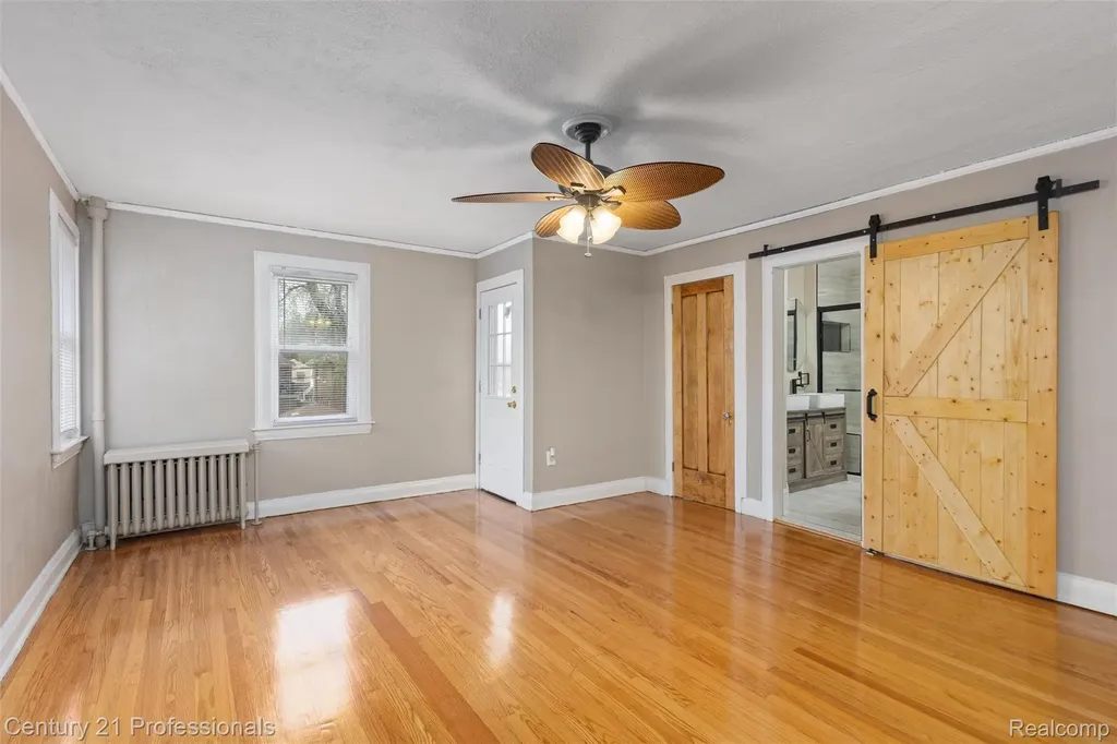 3322 Leslie Street Detroit City MI 48238
