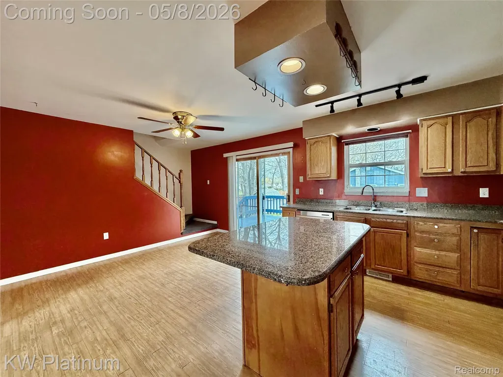 2616 21st Avenue Port Huron City MI 48060