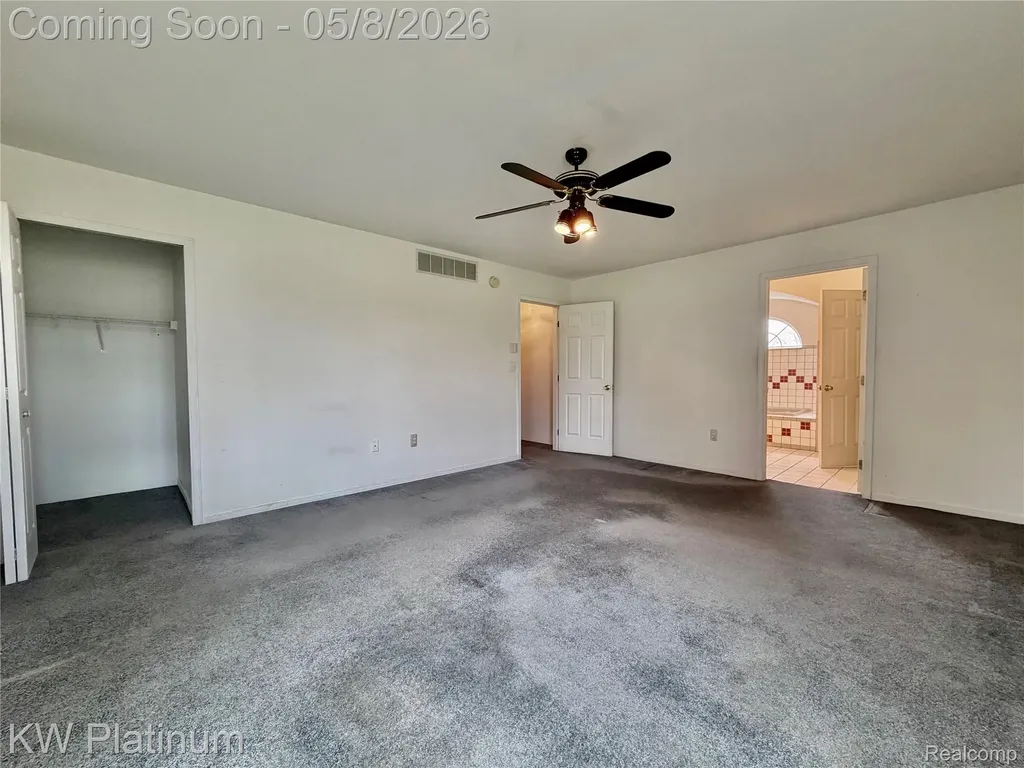 2616 21st Avenue Port Huron City MI 48060