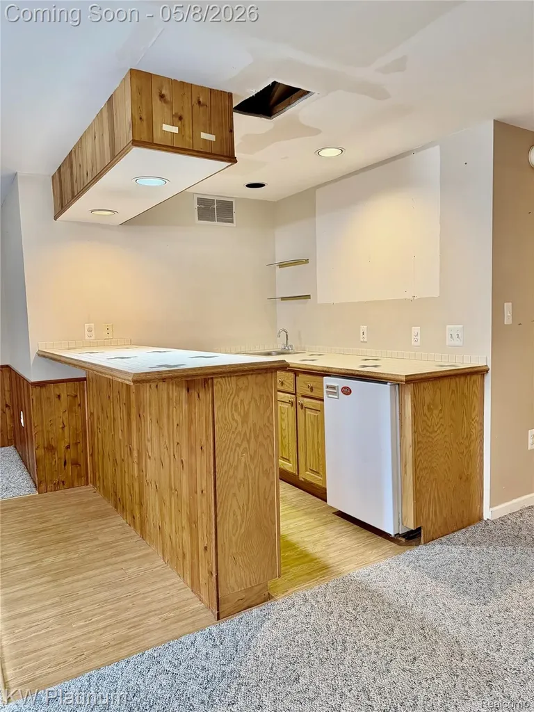 2616 21st Avenue Port Huron City MI 48060