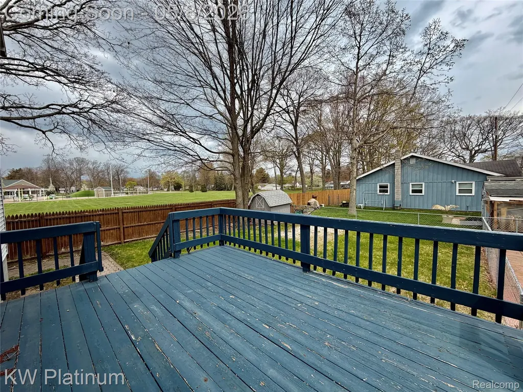2616 21st Avenue Port Huron City MI 48060