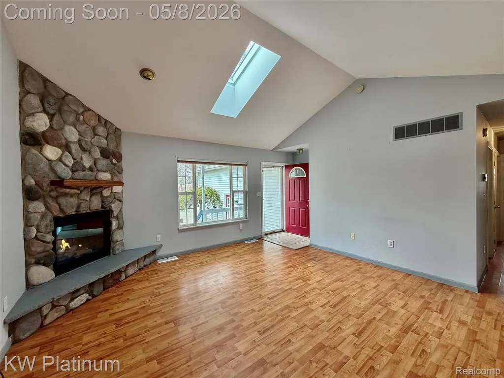 2616 21st Avenue Port Huron City MI 48060