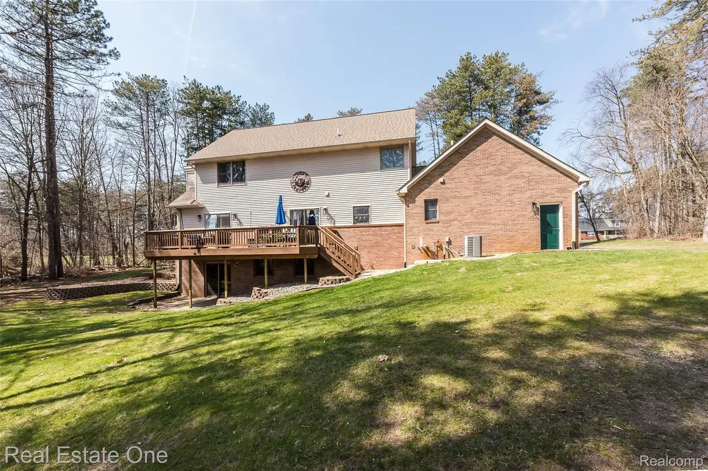 4387 Emu Drive Putnam Township MI 48169