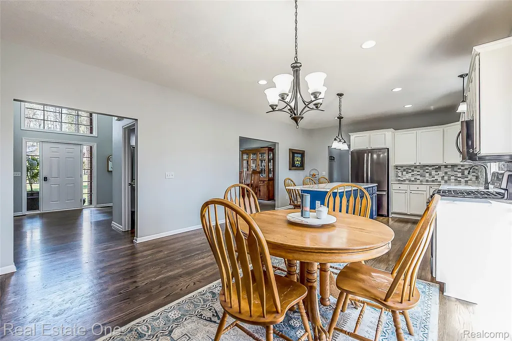 4387 Emu Drive Putnam Township MI 48169