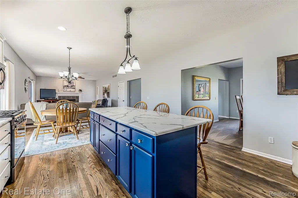 4387 Emu Drive Putnam Township MI 48169
