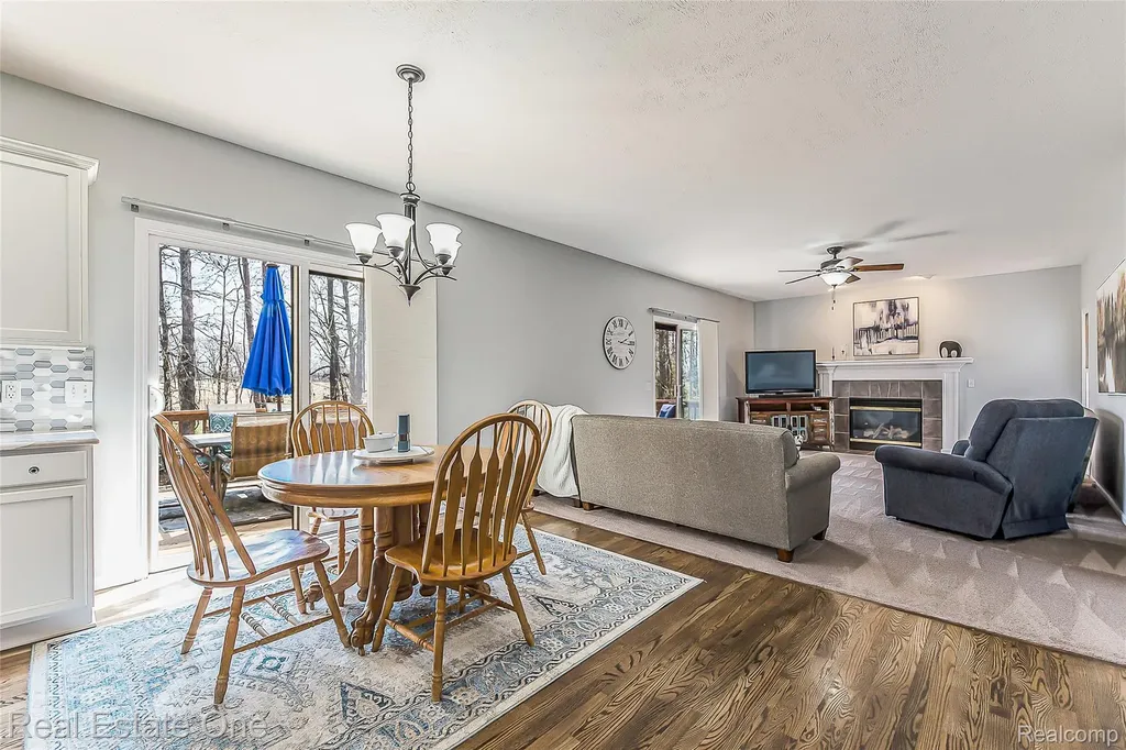 4387 Emu Drive Putnam Township MI 48169