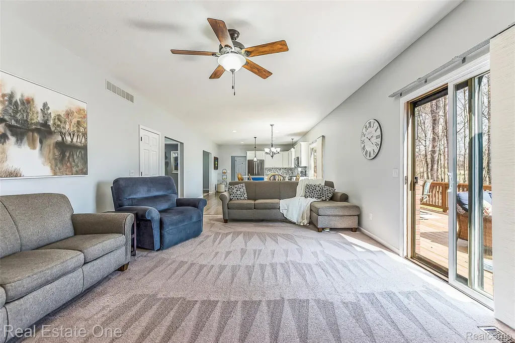 4387 Emu Drive Putnam Township MI 48169