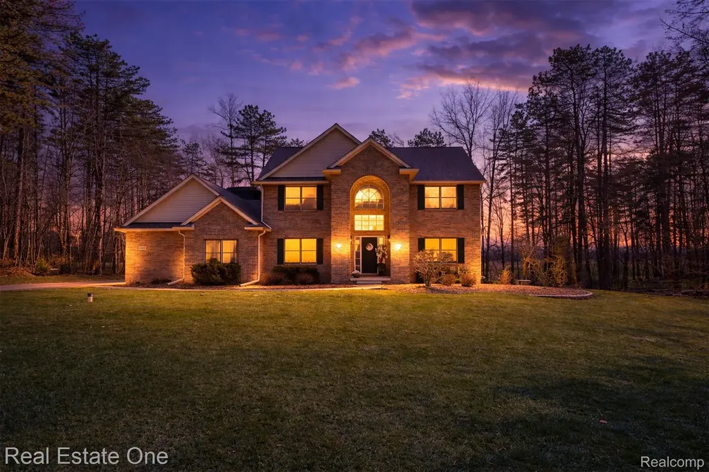 4387 Emu Drive Putnam Township MI 48169