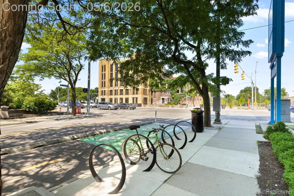 2900 E Jefferson Avenue Detroit City MI 48207