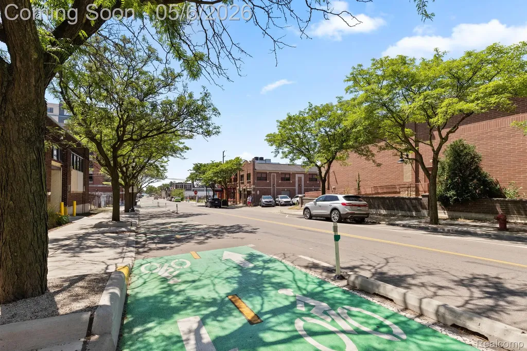 2900 E Jefferson Avenue Detroit City MI 48207